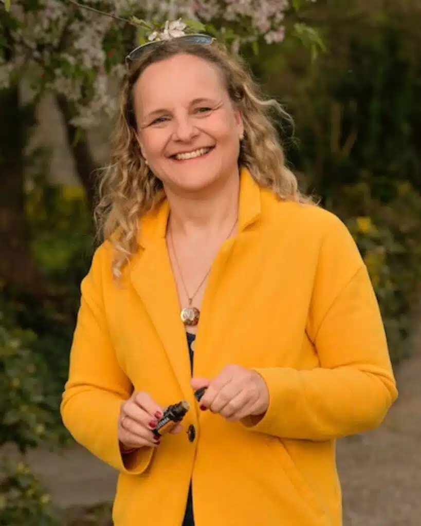 Leonore Anton Kontakt